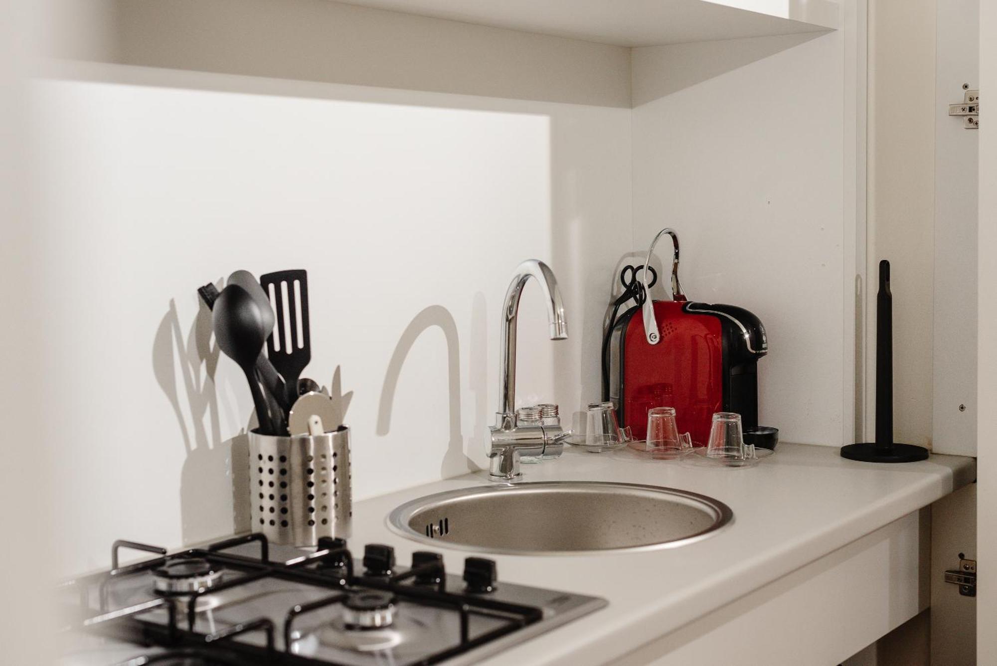 Suite N9 - Open Space In Pieno Centro เบรเชีย ภายนอก รูปภาพ