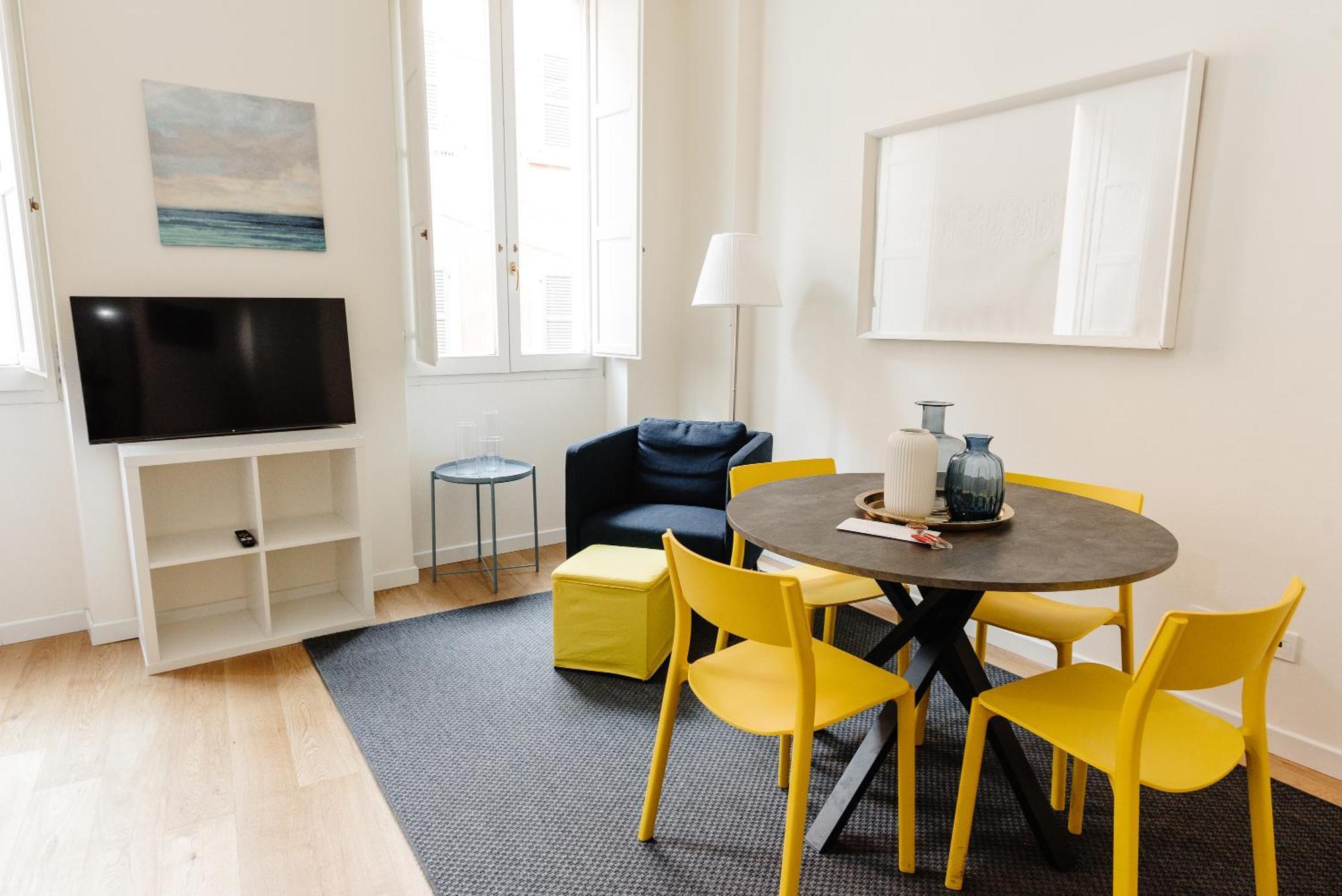 Suite N9 - Open Space In Pieno Centro เบรเชีย ภายนอก รูปภาพ